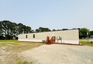 Building Photo - 108 Blissful Ct
