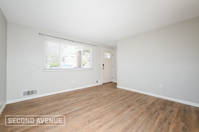 Foto del edificio - 13500 Louise Dr