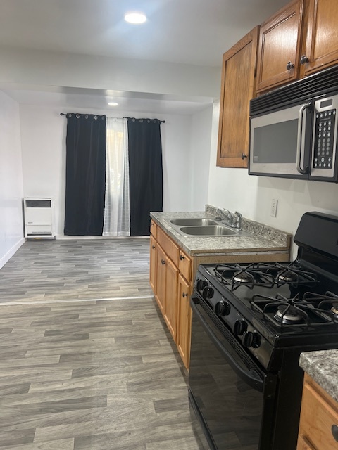 Kitchen/ Living Room - 4025 S Centinela Ave