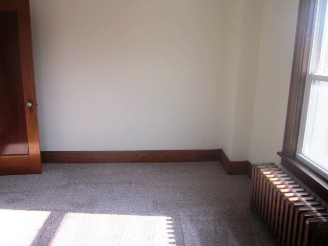 Living Room - 2821 William St