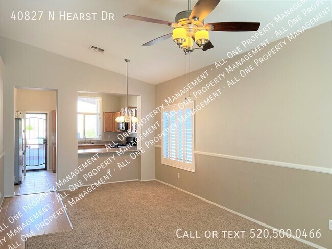 Foto del edificio - 40827 N Hearst Dr