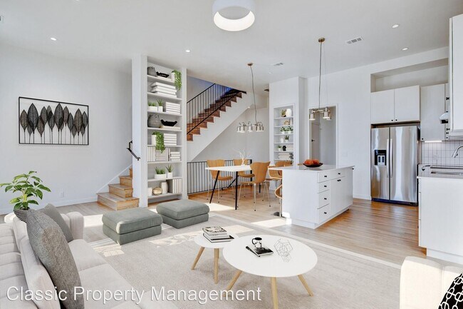 Building Photo - 3 br, 2.5 bath House - 444 W. Morphy Street
