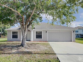 Building Photo - 513 Blackbird Ln