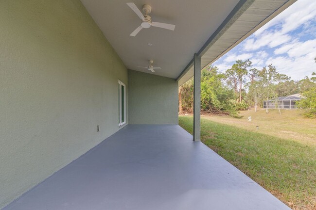 Building Photo - 2462 Ensenada Ln