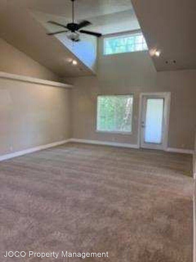 Building Photo - 3 br, 2 bath House - 1441 George Tweed Blvd