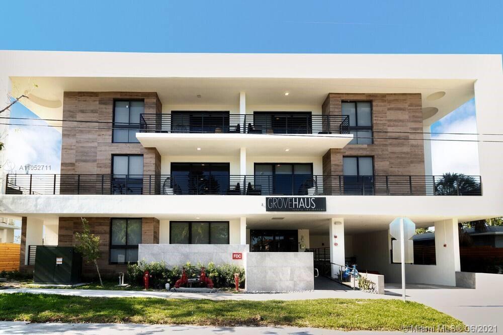 Foto principal - 3265 Bird Ave