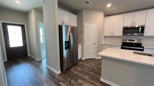 Foto del edificio - 3242 Deckard Dr