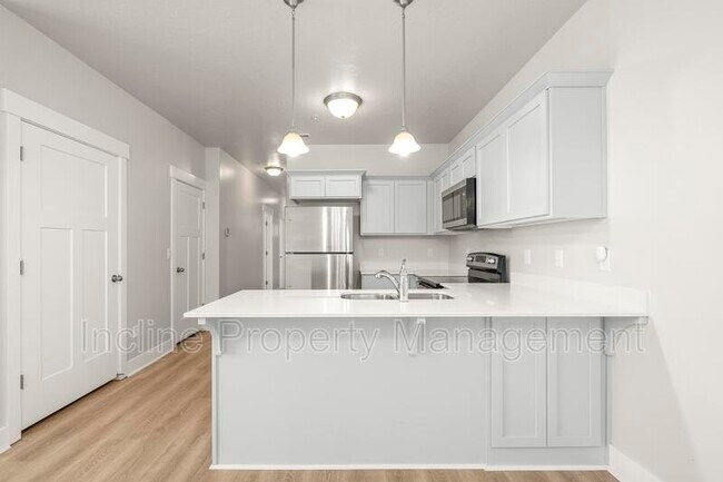 Foto del edificio - 1717 N Exchange Park Rd