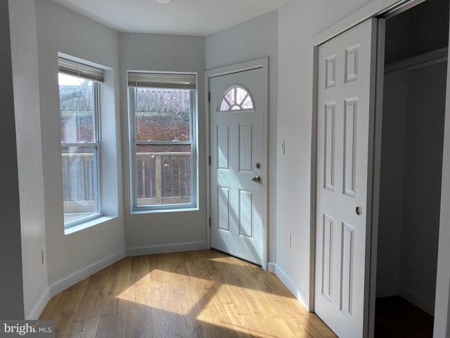 Foto del edificio - 2904 Poplar St