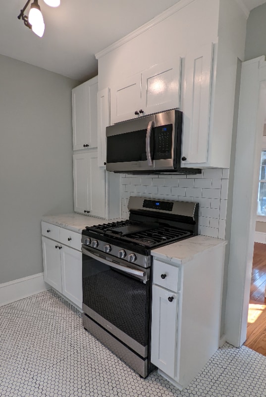 Building Photo - 25 Starnes Ave