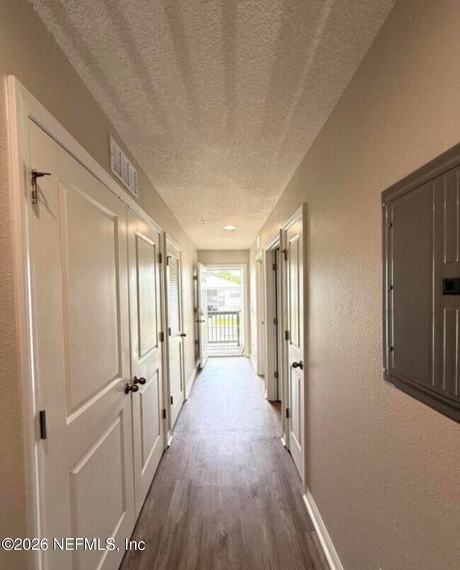 Foto del edificio - 6468 Sweetbay Ln