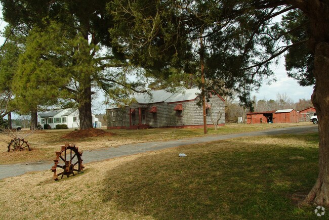 Foto del edificio - 2356 Salem Rd