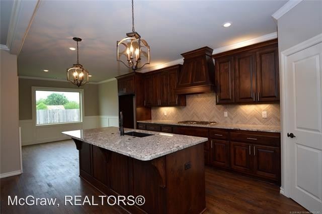 Foto del edificio - 4 br, 3 bath House - 11464 S. Ash Street