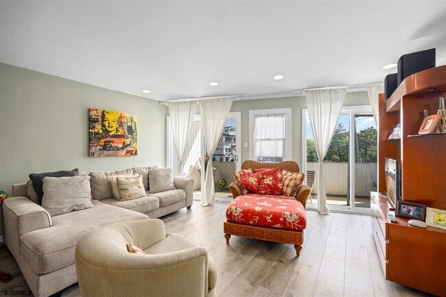 Foto del edificio - 2707 Ventnor Ave