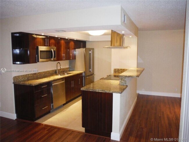 Foto del edificio - 2 bedroom in Davie FL 33324