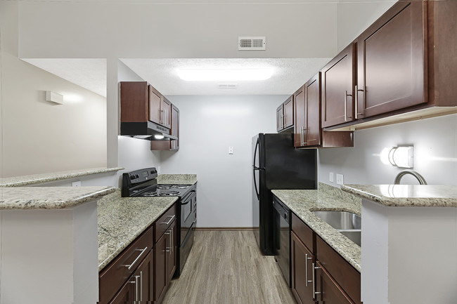 Foto del edificio - Oak Run Apartment Homes