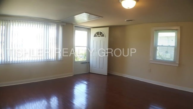 Building Photo - 53 Salem Pl