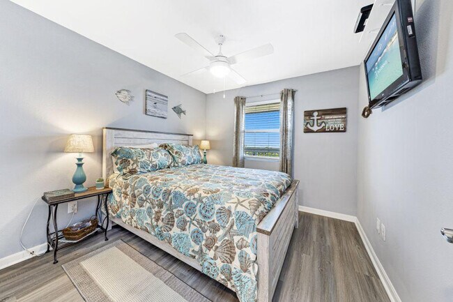 Foto del edificio - 405 Plantation Rd