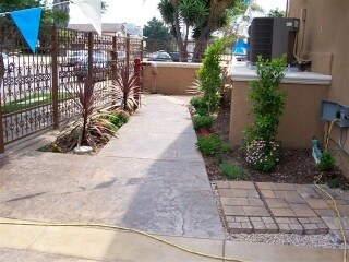 Foto del edificio - 1544 W 206th St