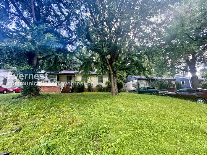 Foto principal - 2004 Bader Ave SW