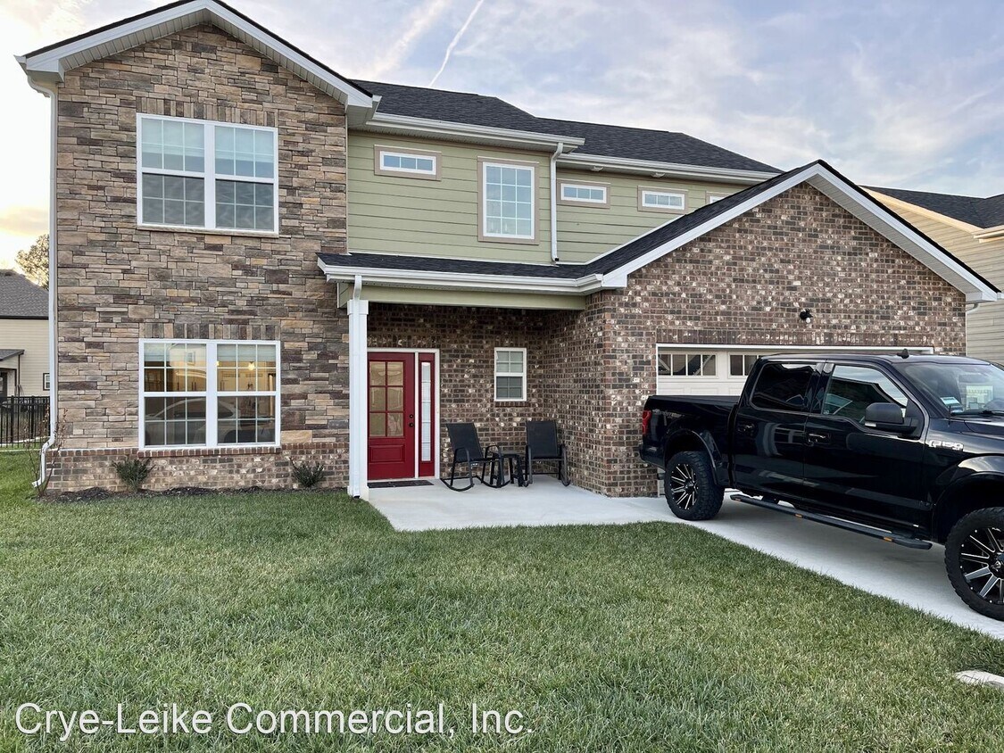 3 br, 2.5 bath House 520 Dexter Dr House Rental in Clarksville, TN