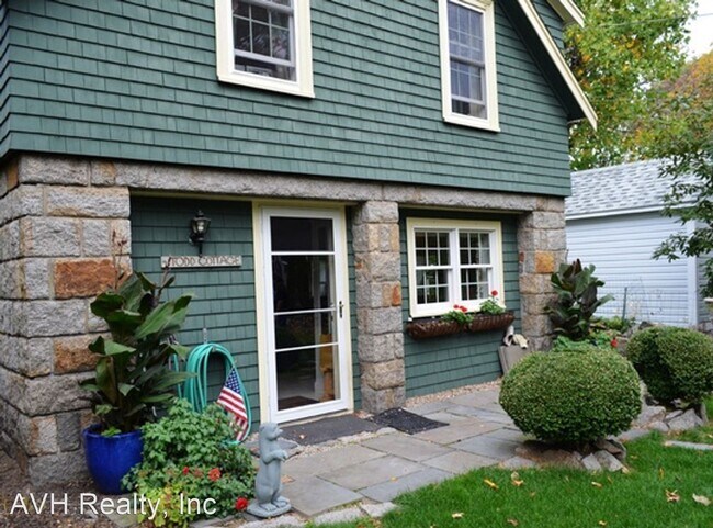2 br 1 5 bath House 1B Pigeon Hill Court House for Rent in 2 br 1 5 bath House 1B Pigeon Hill Court House for Rent in