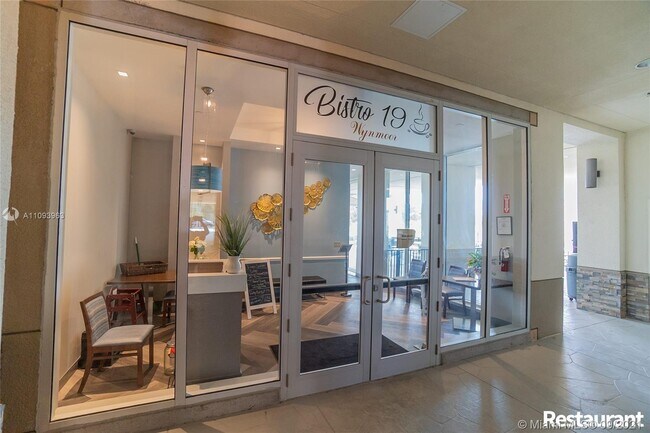 Foto del edificio - 3405 Bimini Ln