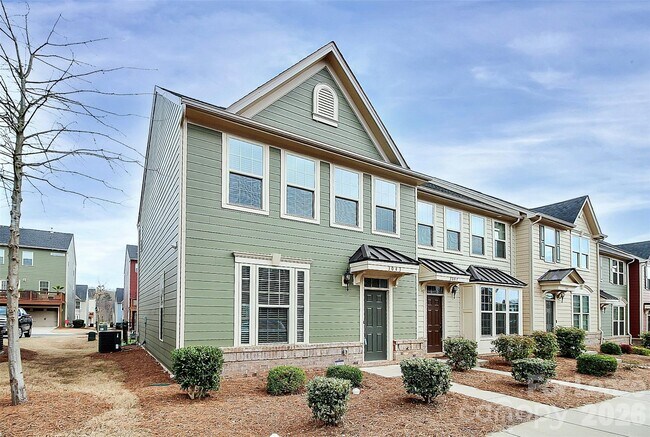 Building Photo - 3043 Potomac River Pkwy