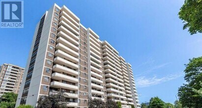 Building Photo - 3 Lisa St.