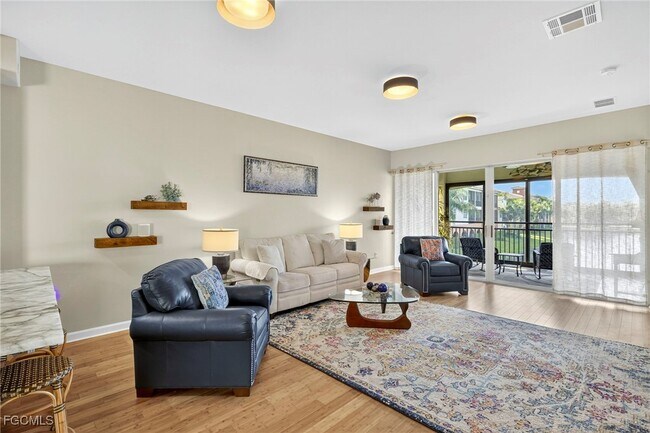 Building Photo - 8625 Via Rapallo Dr