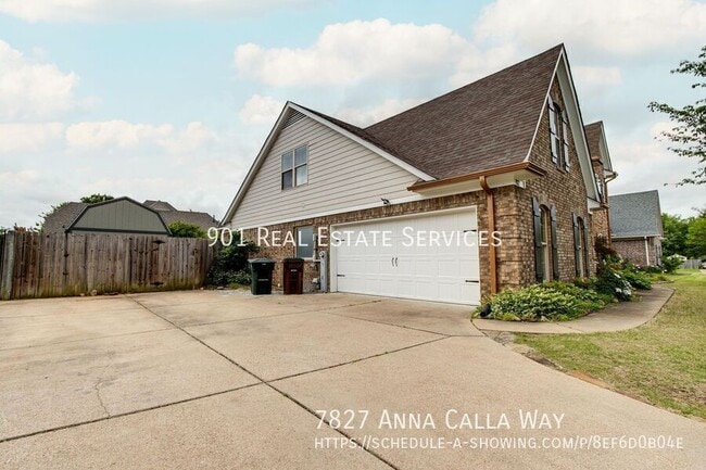 Building Photo - 7827 Anna Calla Way