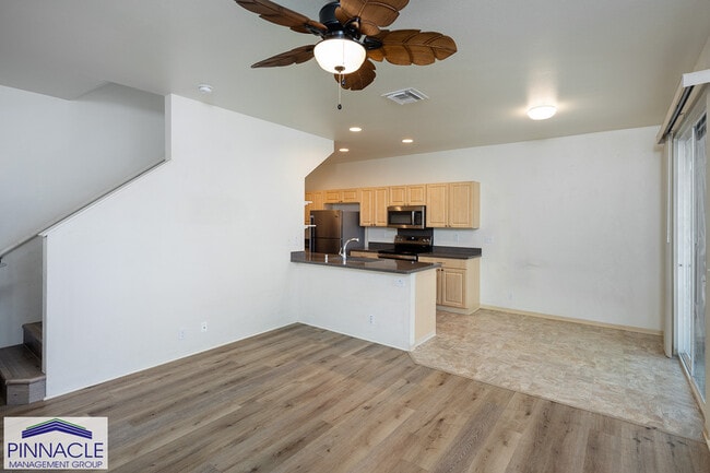 Building Photo - 91-1001-1001 Keaunui Dr