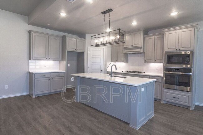 Building Photo - 7612 55th St