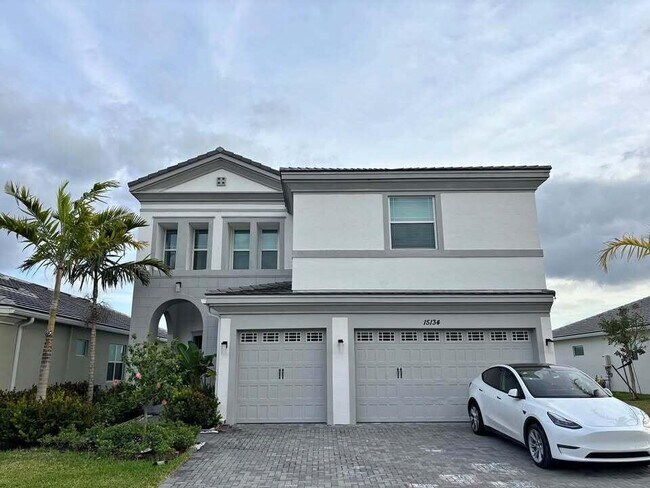 Foto del edificio - 15134 Cameo Ct