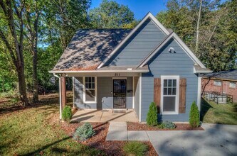 Building Photo - 511 Malcomb St