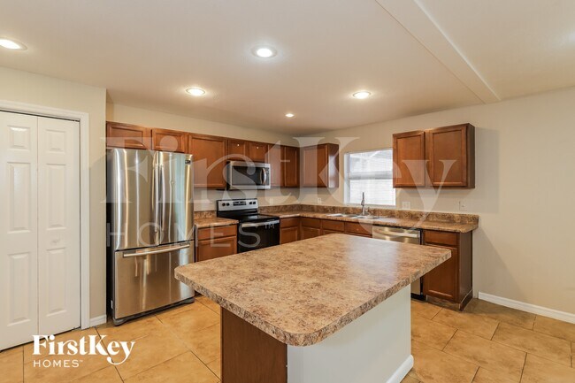 Foto del edificio - 3810 Treadway Dr