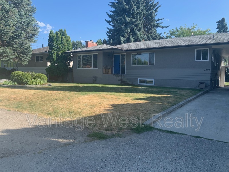 Primary Photo - 1291 Kelglen Crescent