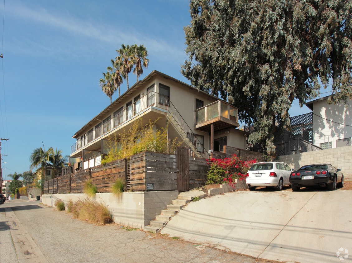 Building Photo - 250 3rd Ave