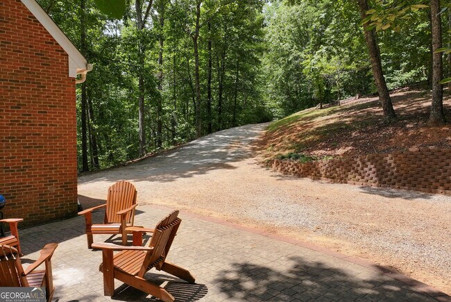 Building Photo - 3978 Pineshore Cir