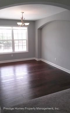 Building Photo - 102 Lakewood Dr