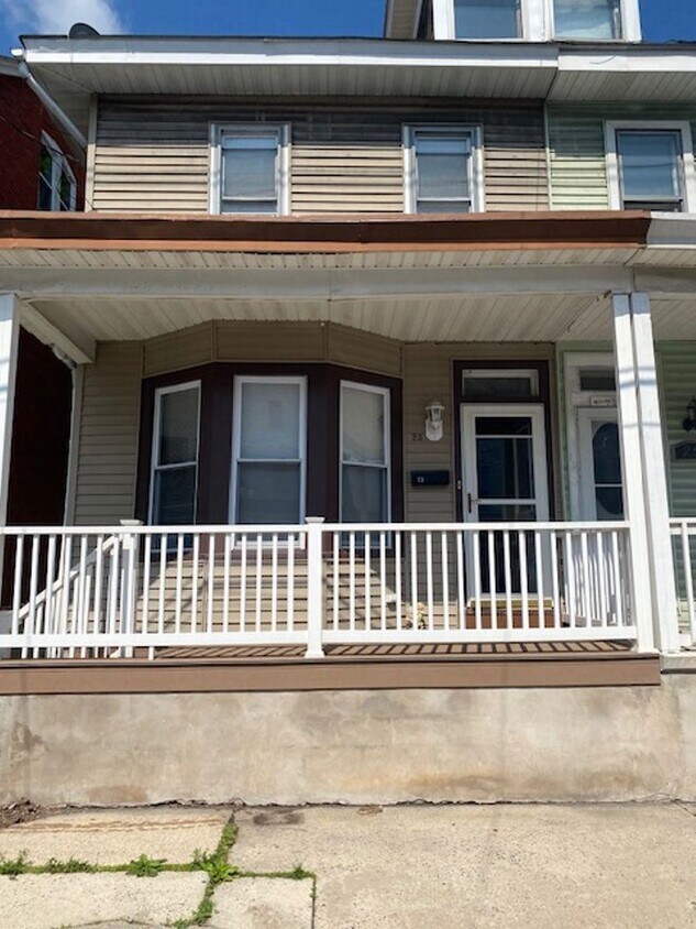 Foto principal - 3 br, 1 bath House - 23 COAL ST