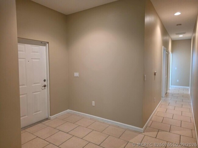 Building Photo - 4204 Coquina Winds Way