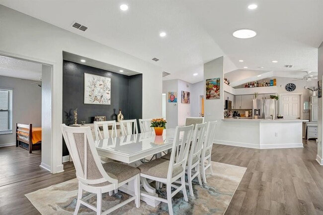 Building Photo - 5304 72nd St E