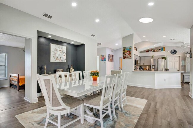 Foto del edificio - 5304 72nd St E