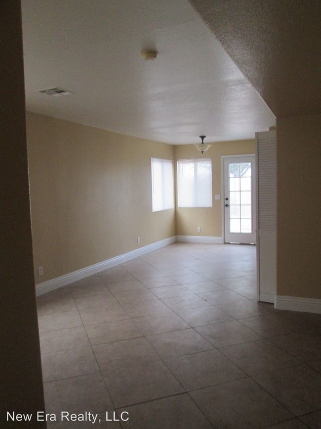 Building Photo - 3444 Trilogy Dr