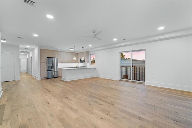 Foto del edificio - 525 AVENUE E