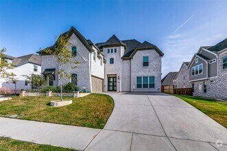 Building Photo - 1021 Cascading Crk Dr