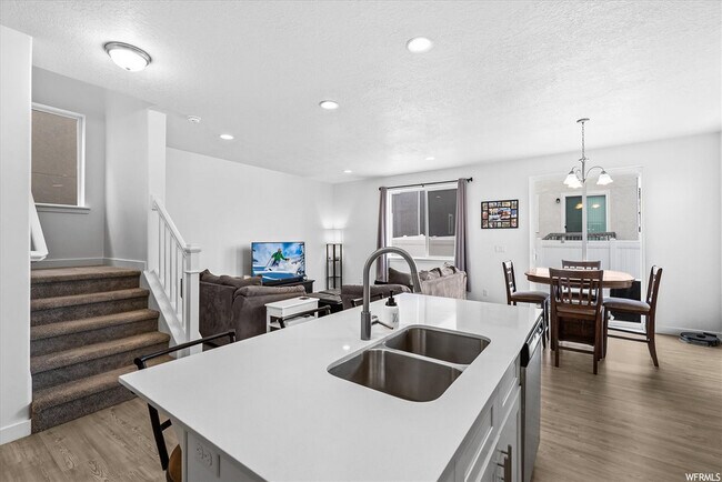 Foto del edificio - 1687 W Tribeca Way