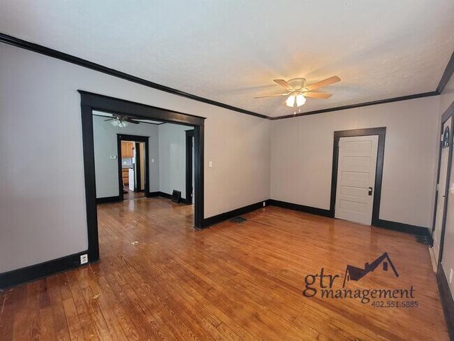 Foto del edificio - 4117 L St