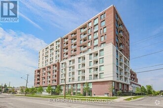 Building Photo - 3100-3100 Keele St